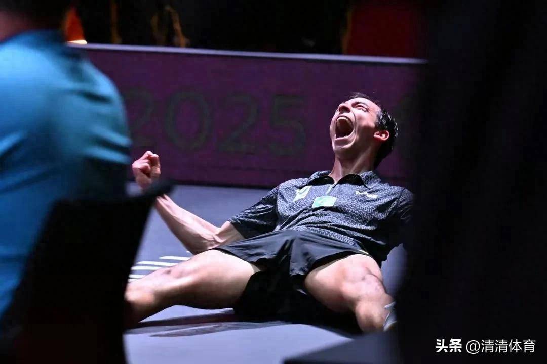  蒂姆巅峰对决，穆古鲁扎与80激战曼联分钟，战术调整胜负难料！